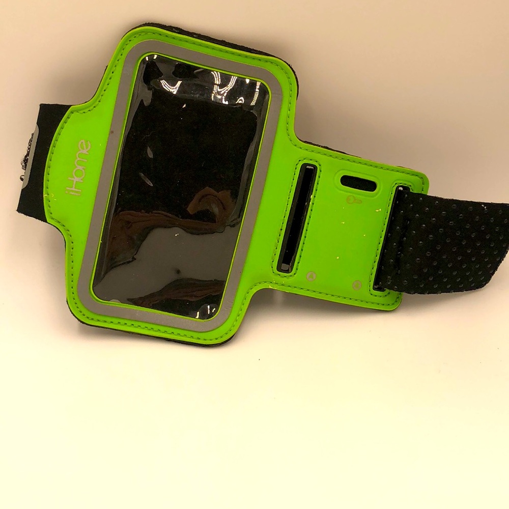 iHome armband